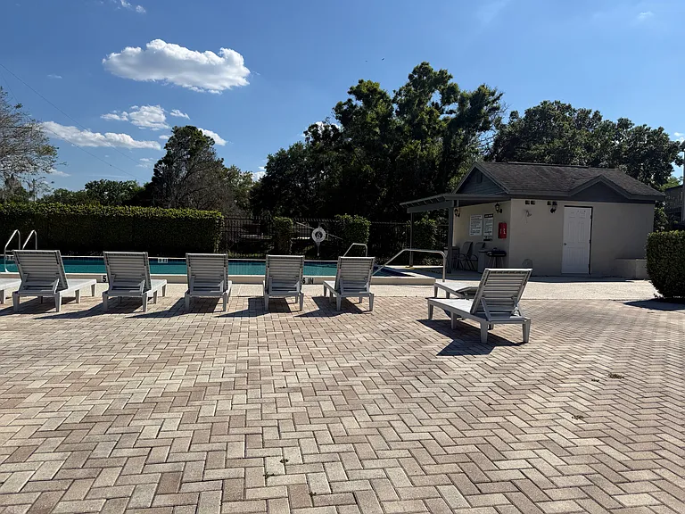 16624 Brigadoon Dr — Photo 23