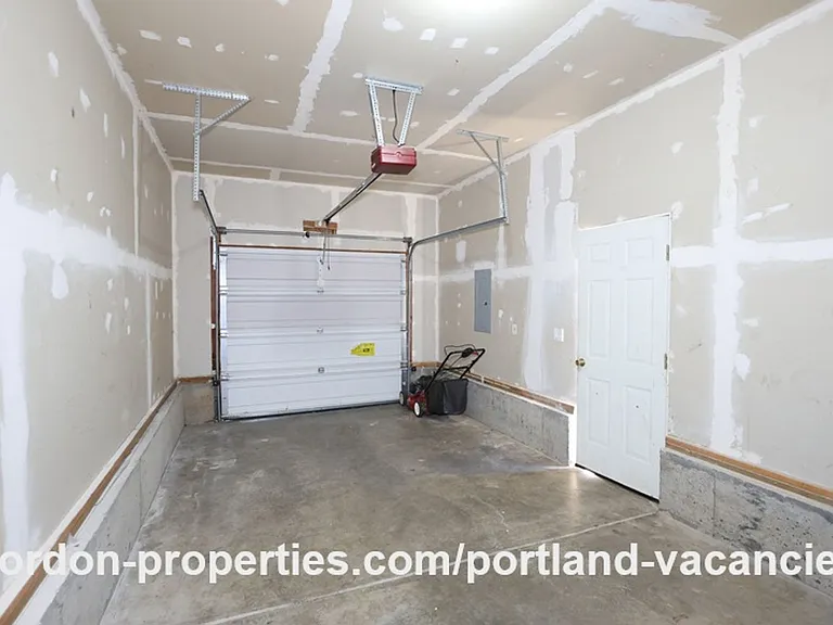 5407 SE 121st Ave — Photo 45