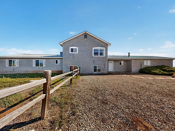 4th image of 1 Trinity Ct