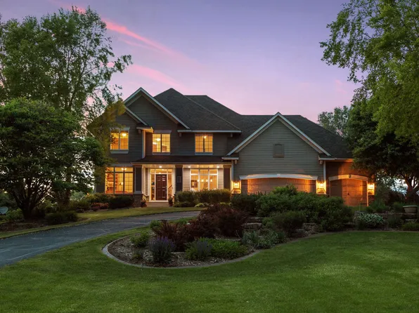 19 Apple Orchard Ct, White Bear Lake, MN 55110