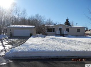 211 Hawkins Ave, Coleraine, MN 55722