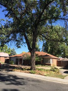 762 Troy Ct, Aurora, CO, 80011
