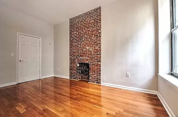 Rented by REAL New York | media 8