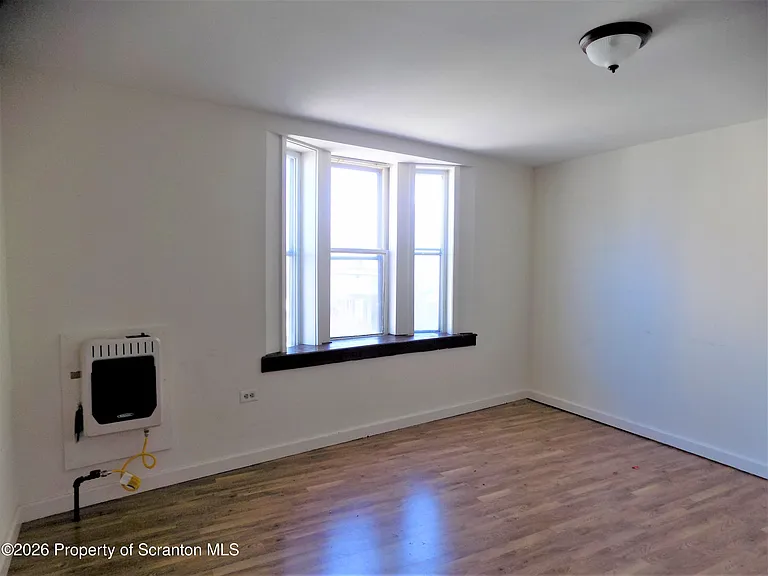 513 Washington Ave #7 — Photo 5