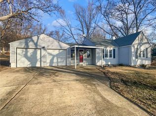 9314 E 68th Ter, Raytown, MO 64133