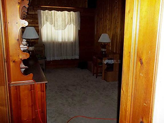 5th image of 1566 Hudson Ct