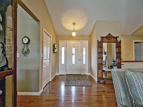 3rd image of 67234 Kensington Dr