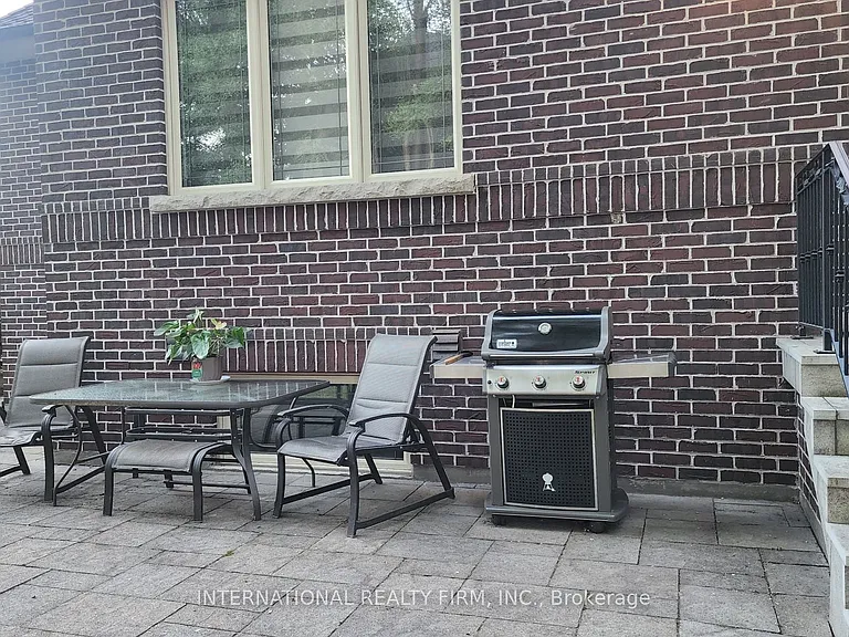 51 Kirk Bradden Rd E — Photo 4