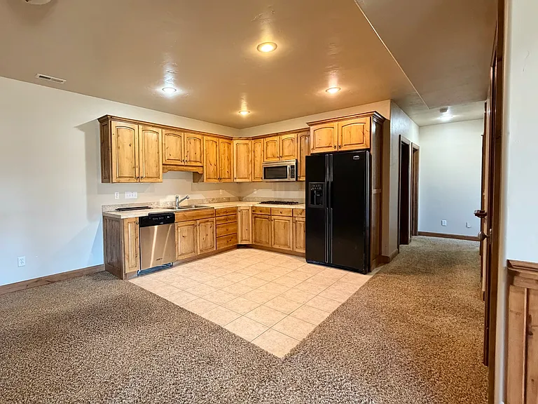 1342 W 310 N — Photo 13