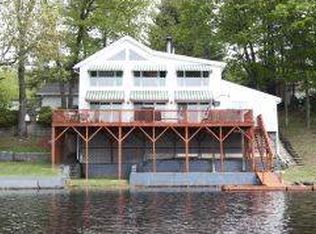 118 Elm St, Goffstown, NH 03045