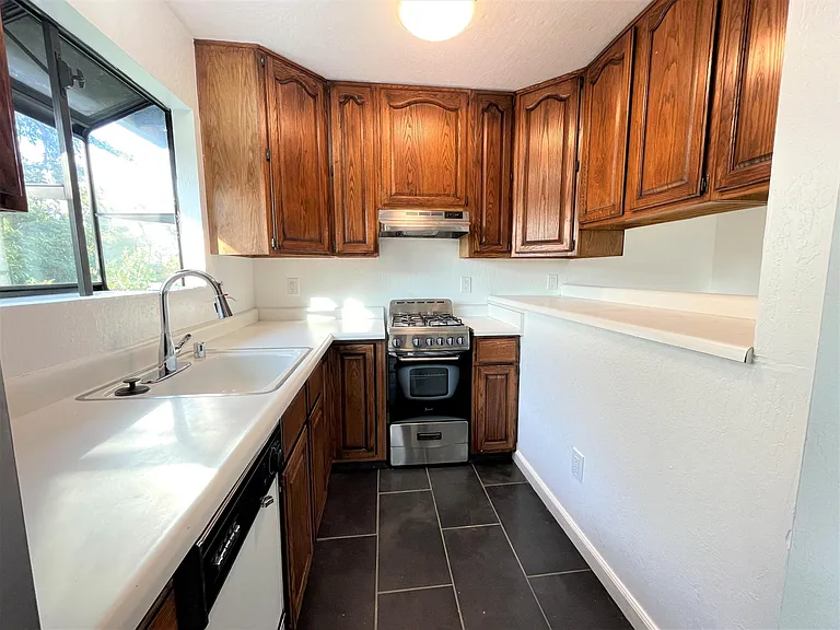 3621 Concord Blvd #A — Photo 7
