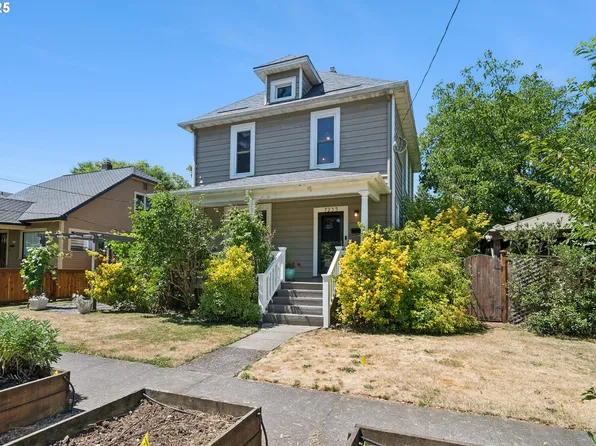 7235 N Oatman Ave, Portland, OR 97217
