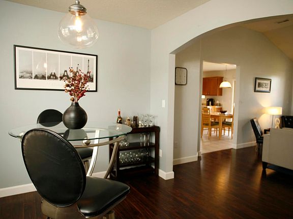 1605 Native Dancer Dr Columbia MO Formal