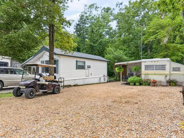 82 Apache Trl, Crossville, TN 38572