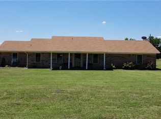 4900 Navajo Rd, Sherman, TX 75092