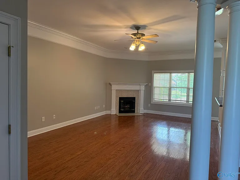 16774 Mulberry Ln — Photo 2