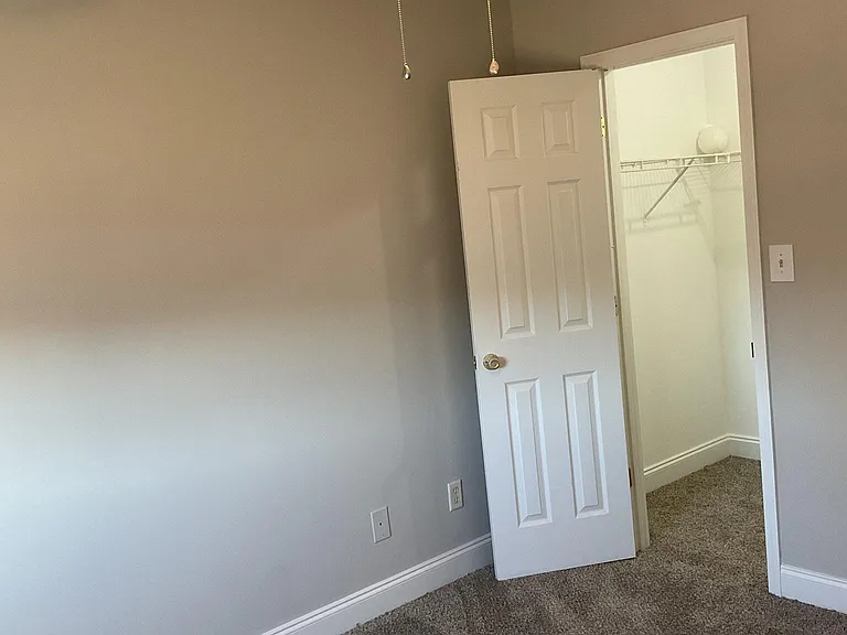 123 Westchester Cir — Photo 15