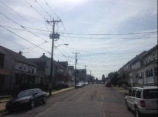 13 E Oak St, Hazleton, PA 18201