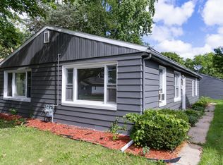 3023 Parkside Ave #1, Rockford, IL 61101