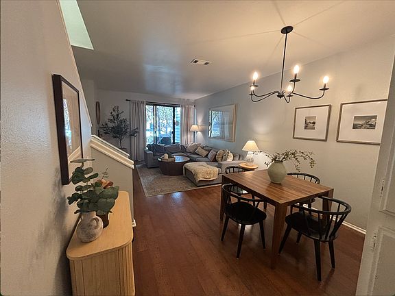 Common area from front hallway