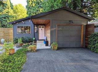 8014 SE Mill St, Portland, OR 97215