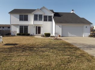 3525 121st Pl, Pleasant Prairie, WI 53158