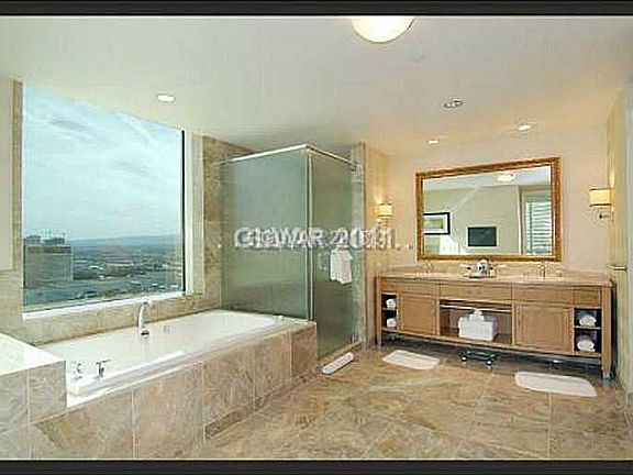 2nd image of 2000 N Fashion Show Dr Unit 2911