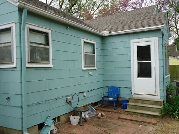 5th image of 72 Elmwood Ave