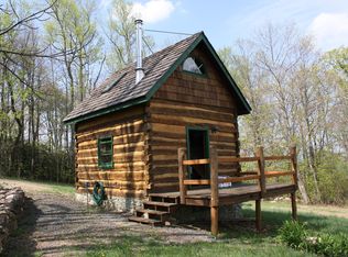 110 Renfro Ridge Rd, Hillsville, VA 24343