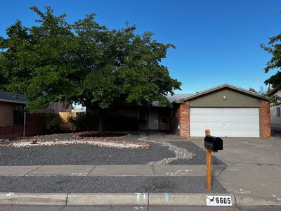 6605 Barnhart St NE, Albuquerque, NM, 87109