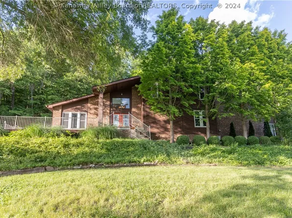 1684 Woods Dr, Saint Albans, WV 25177