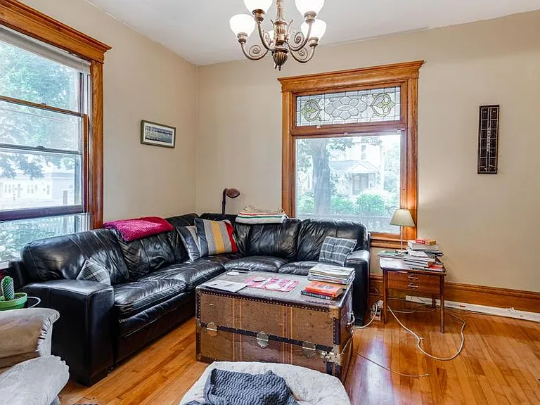 1507 Washington St NE #1 — Photo 6