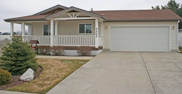 Nice Home with Front Porc