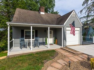 1501 Ravinia Rd, Charleston, WV 25314