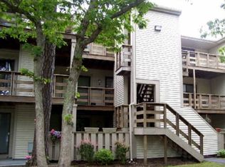 800 Bearses Way APT 1WH, Hyannis, MA 02601