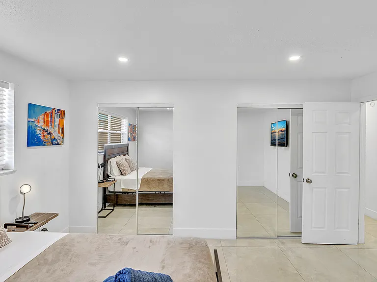 2121 McKinley St #2 — Photo 7