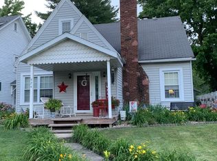 924 W Main St, Salem, IL 62881