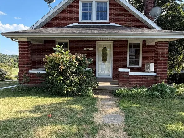 2032 Saint Louis Rd, Jefferson City, MO 65101