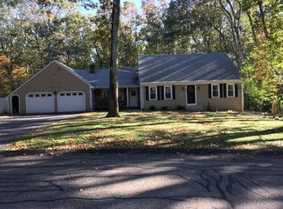 24 Norborough Dr, North Attleboro, MA 02760