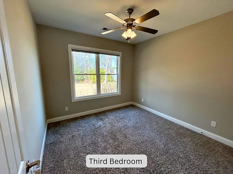 205 Nutgall Dr — Photo 32