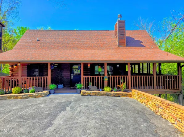 915 Deer Run Way, Sevierville, TN 37862
