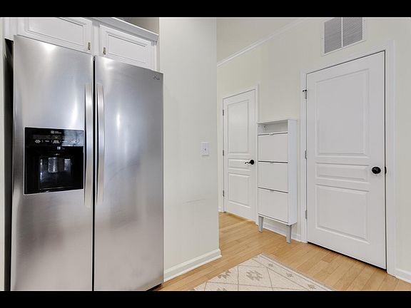 4th image of 380 Grant Cir SE Unit 106