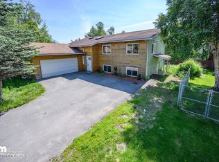 910 S Williwaw Dr, Palmer, AK 99645