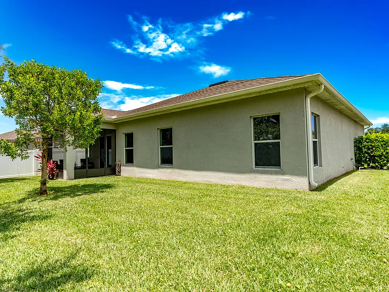 5344 Oakland Lake Cir — Photo 59