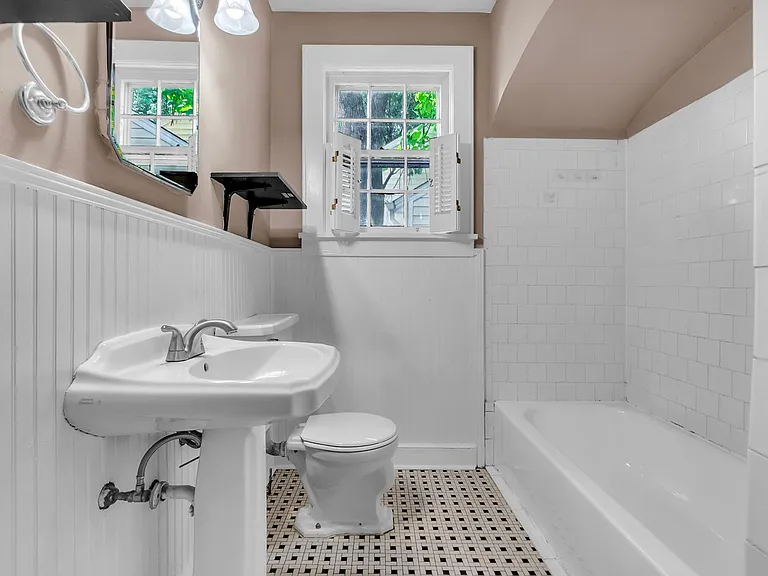 3729 Spottswood Ave — Photo 10