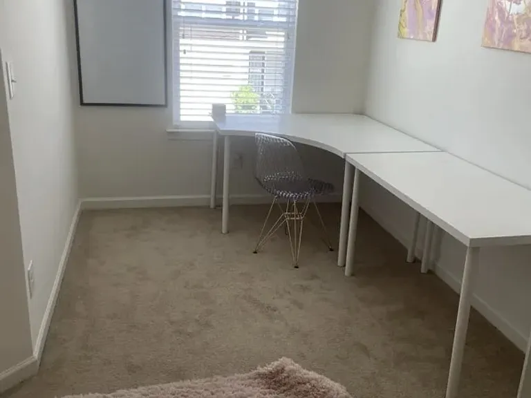 5010 Longview Walk — Photo 12