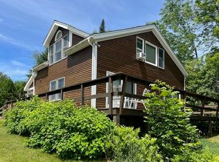 838 Landgrove Rd, Londonderry, VT 05148