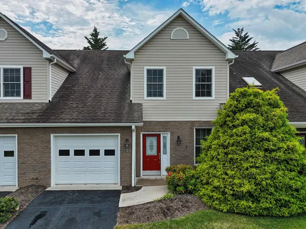2522 Blossom Trl W, Blacksburg, VA 24060