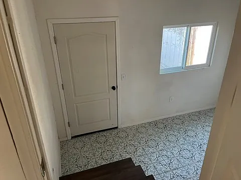 763 W Avenue L #14 — Photo 10