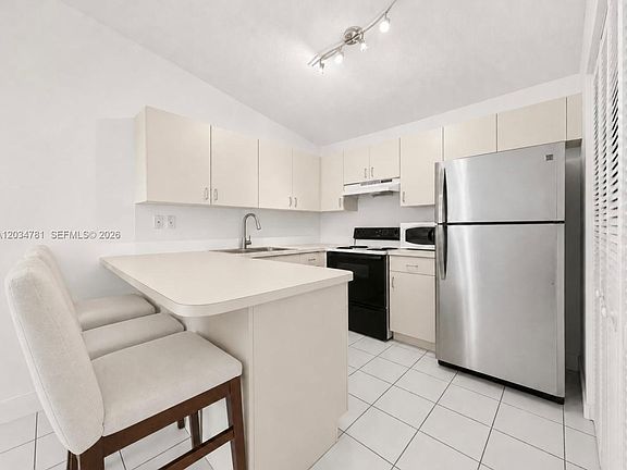 5th image of 7611 SW 153rd Ct APT 204